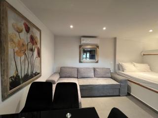 Pinelopi Studio with Jacuzzi by 8essentially - Daratso - 4