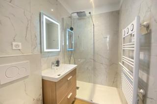 06AN - Beautiful apartment in the heart of Old Antibes - Antibes - 2