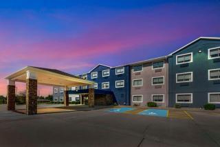 Comfort Inn Kendallville East - 7
