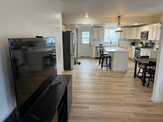 Modern Europe-Inspired Bungalow - Whole House with Workspace - 6