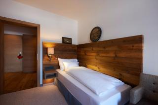 Boutique Hotel Herzhof - Garni-Appartements - Adults Only - Riezlern - 1