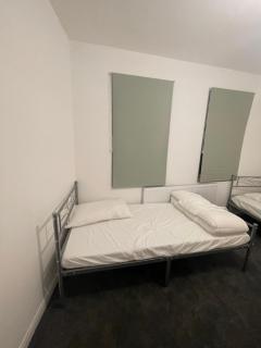 Rosemary Guest House - Tilbury - 3