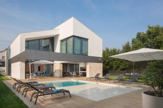Luxury Villa Atria near Pula for 10 people with children playground & heated pool - 1