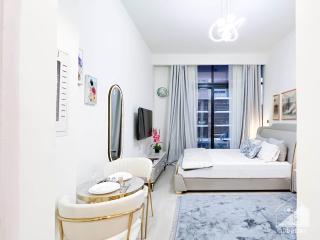 Comfortable & Cozy Studio in Azizi Riviera - Dubai - 5