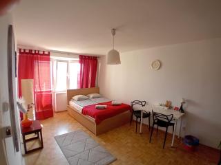 ROOM, Inflancka 19 - Varsavia - 1