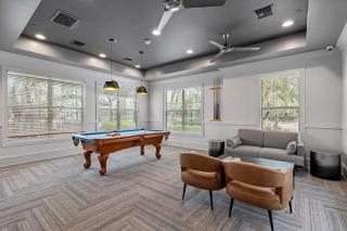 1 MI to USF Free Pool GYM - Tampa - 4