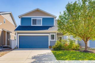 6 Mi to DIA Denver Home with Fenced Yard and Fire Pit - 8