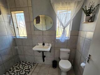 Protea Guesthouse - 8