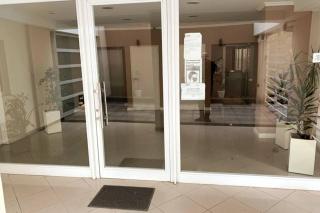 Departamento en doble planta con patio y parrilla! - 2