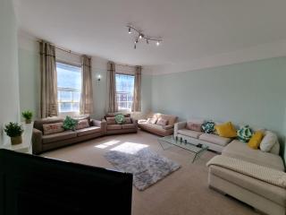Budget Spacious Flat Fits 5 people in W2 - London - 8