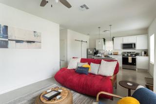 Amazing Location near Downtown and Riverwalk - San Antonio - 8