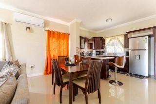 Luxury 2 bedroom Jamaican townhouse Ocho rios - 5
