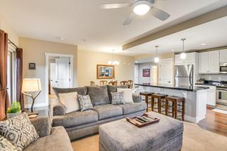 Ski-InandSki-Out and Pool Access Granby Ranch Gem - 7