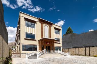 Charmwood Hotel - Leh - 9