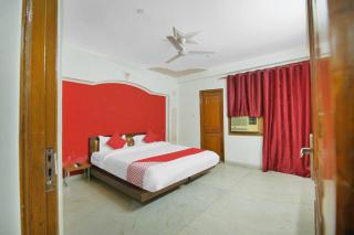Hotel O Red Rose - Ghaziabad - 1
