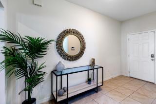 Solterra Lake Vacation Home - Free Resort Amenities - Lake View - Private Pool & Spa - Davenport - 1