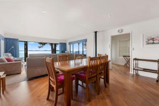 Waitetoko Waterfront - Waitetoko Holiday Home - Turangi - 7