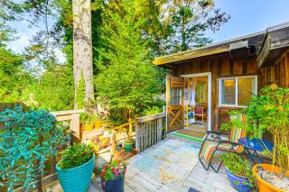 Hot Tub and Views Secret Garden Fort Bragg Cabin - Fort Bragg - 9