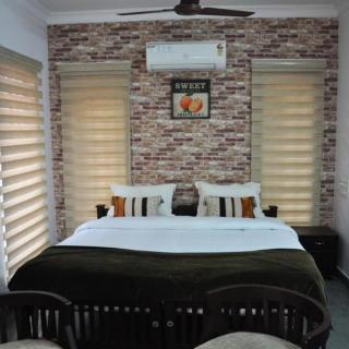 Banyan Tree Homestay - Ernakulam - 9