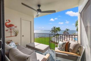 Peaceful Palms Paradise - 0