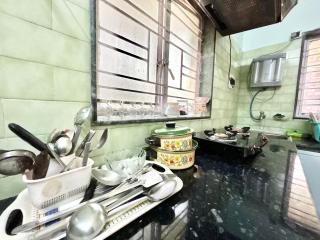 Retro Style 2BHK near Salt Lake Sector 5 Metro Station - Salt Lake City - 9