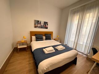 Amazing 3BD 3BTH with 9 Balconies by Madrid4You Apartments - Madrid - 3