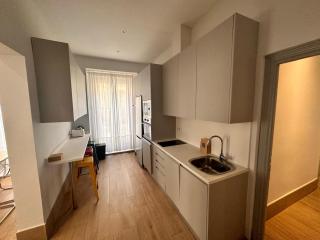 Amazing 3BD 3BTH with 9 Balconies by Madrid4You Apartments - Madrid - 4