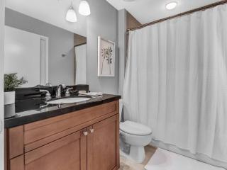 Lake Eola Thornton Park Modern 2Bed 2Bath Secure Parking - 8