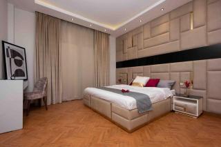 4 master bedrooms villa with private swimming pool - Cairo - 8