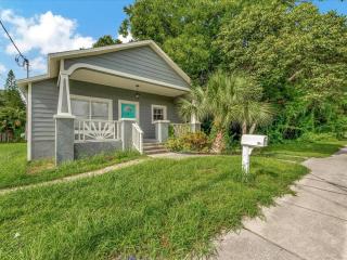 10min to Downtown 3BD 2 FullBath - Tampa - 7