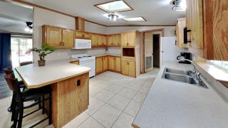 A Place at the Bay - Put-in-Bay - 1