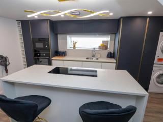 The Railway Cottage - 2