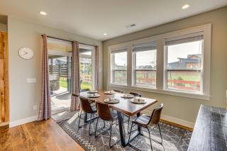 Stylish Montana Vacation Rental with Private Hot Tub - Red Lodge - 3