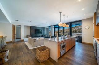 One Snowmass East 506 by Snowmass Mountain Lodging - 4