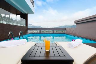 Meriton Hotel Nha Trang - 4