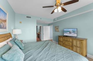 Family and Friends Beach Resort Condo for 8! Steps from the Beach! By Dolce Vita Getaways! - Panama City Beach - 5
