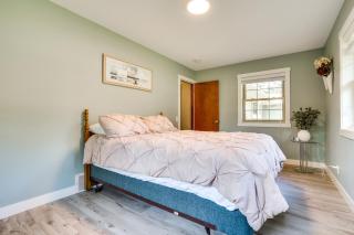 Waterfront Lake Wissota Retreat Dock and Deck! - Chippewa Falls - 3