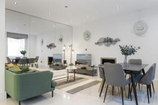 Heavenly Stays, Kensington, Luxurious 3-BD Oasis - London - 2
