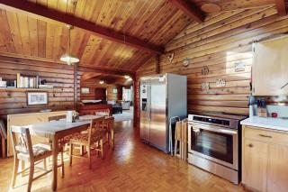 Log Cabin on the River - Hawkins Bar - 2