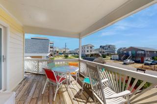 Sunshine on Easy Street - Surf City - 9