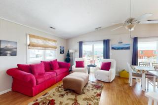 Sunshine on Easy Street - Surf City - 5