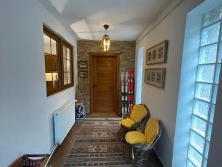 Snow White Chalet - 4