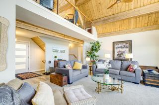 Bayfront Home with Private Beach in Poulsbo! - Poulsbo - 7