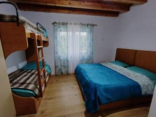 Stone Guesthouse Kajo Roshnik - Berat - 0
