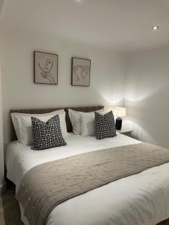 The Snug - Town Centre Apartment - Bishops Stortford - 7