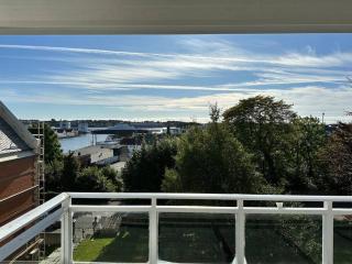 NY Urban leilighet med super utsikt - Haugesund - 1