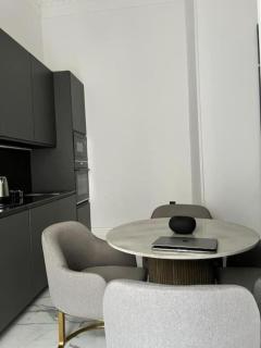 Premium Luxury Suite Near Basilica - Budapest - 1
