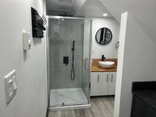 Charming chalet on the lake - 1