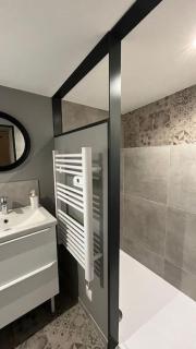 Petite maison en pierre au calme avec extérieur - Montbellet - 5