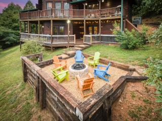 Sky High Lodge by BK Stays. Large Cabin. Amazing Views. Game Room. Jacuzzi. Six Bedrooms. Sleeps 12 - Blue Ridge - 5
